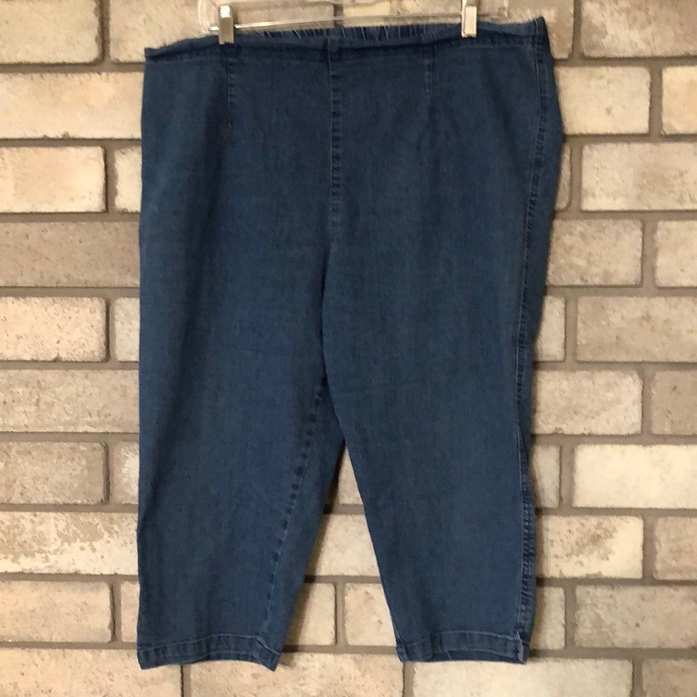 3For$20 jeans ,capri size 16